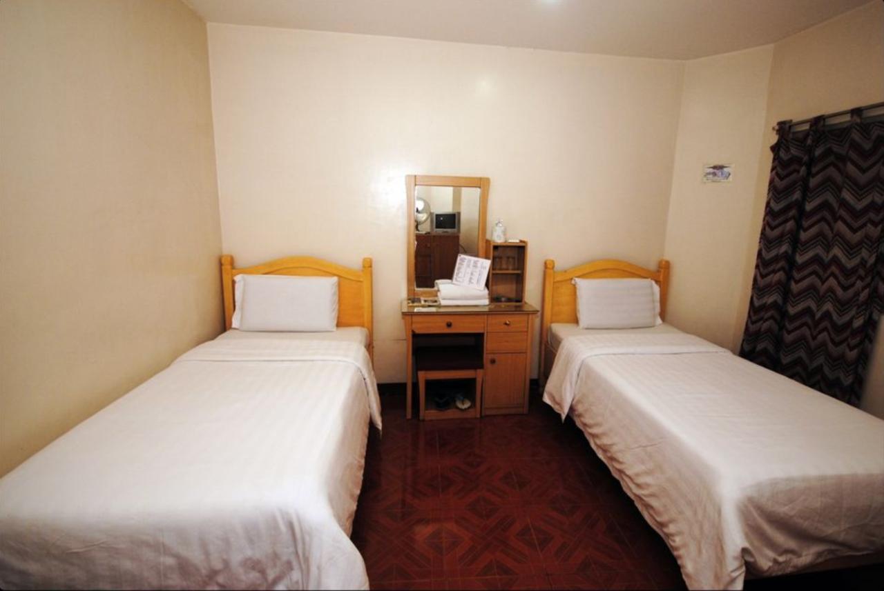 Hotel 45 Багио Экстерьер фото